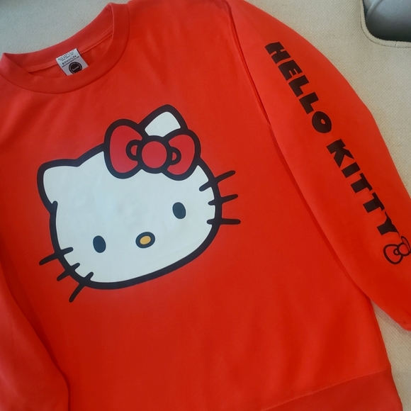 Hello kitty Red Sweatshirt Sanrio - Picture 4 of 8